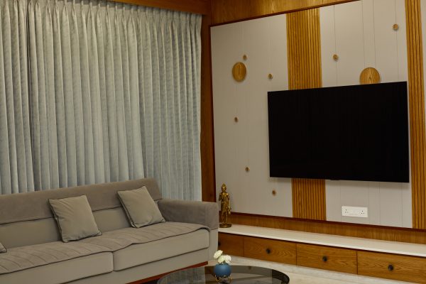 Curtain - Image 4